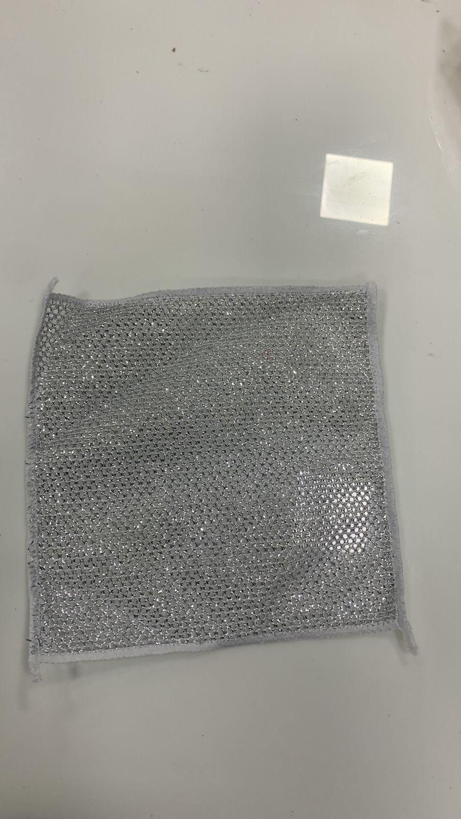 Set of multipurpose wire dishwashing rags from Dealscartt, shown in a close-up with cleaning and scrubbing textures visible.