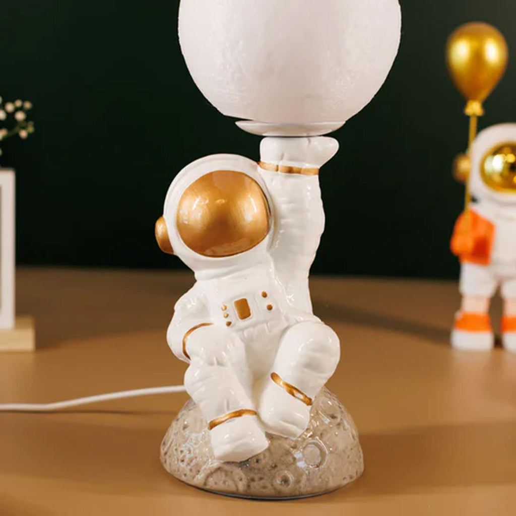 Astronaut Resin Table Lamp